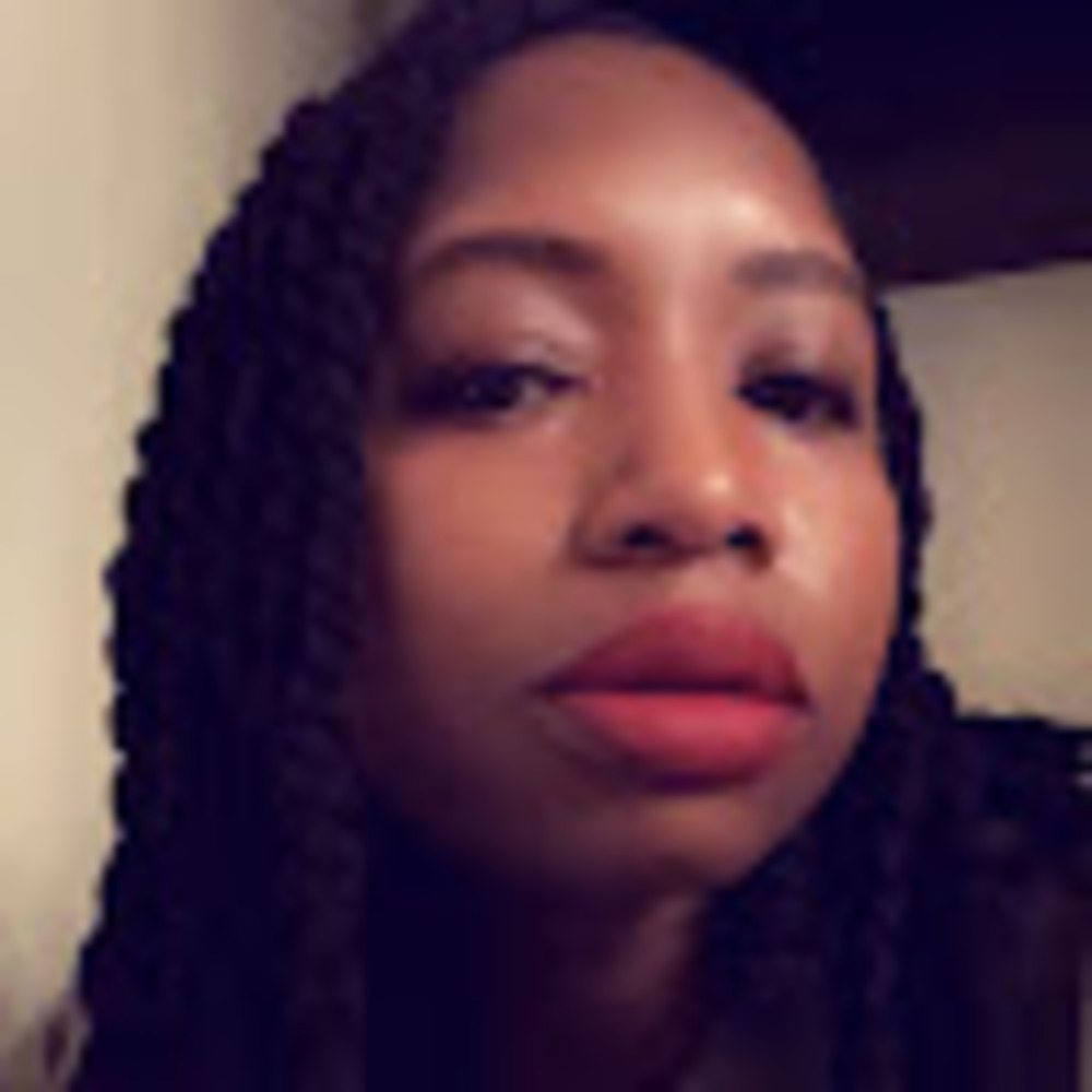 Meet your Posher, Kwyanetta